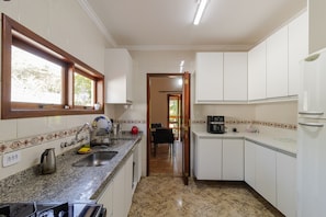 House, Smoking | 5 bedrooms - Casa com Piscina Sal o de Jogos e Churrasqueira (Mairipora)