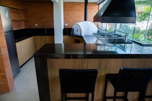 Apartamento, para fumantes | 2 quartos