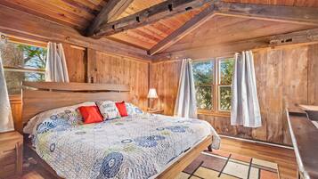 4 soverom, strykejern/-brett, wi-fi (inkludert) og sengetøy