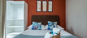 Casa em Jacum com Piscina 5 Suites e Fliperama