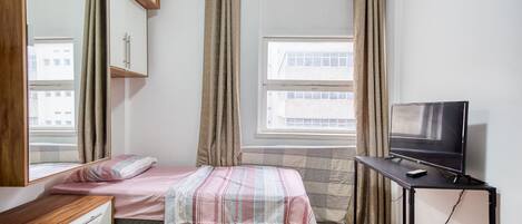 Huoneisto, tupakointi sallittu | 1 makuuhuone