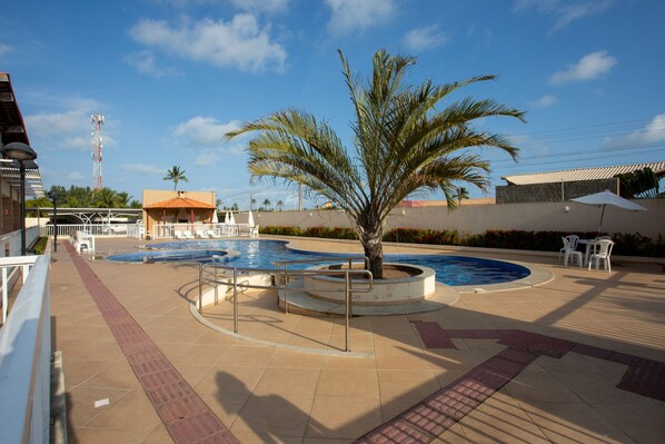 Apartment | 2 bedrooms - Apto com Piscina e Garagem em Barra dos Coqueiros (Barra dos Coqueiros)