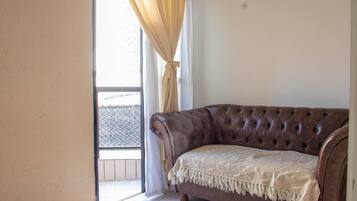 Apartamento, para fumantes | 2 quartos