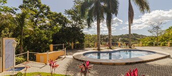 Casa de Campo com Vista Piscina e rea Gourmet