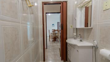 House, Smoking | 3 bedrooms