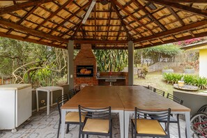 House | 4 bedrooms - Casa de Campo com Piscina Lareira e Churrasqueira (Sao Roque)