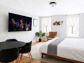 1 Schlafzimmer, Schreibtisch, Bügeleisen/Bügelbrett, WLAN