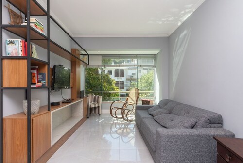 Apartamento Climatizado com Garagem e Wi-fi