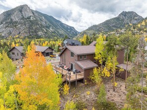 Exterior - NEW LISTING-Gorgeous 3bedroom home in Frisco, perfect for your mountain getaway! (Frisco)