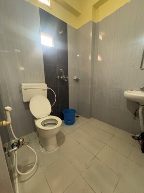 Basic Double Room | Bathroom | Shower, slippers, towels, soap - Rinchen Stay (Bodh Gaya)