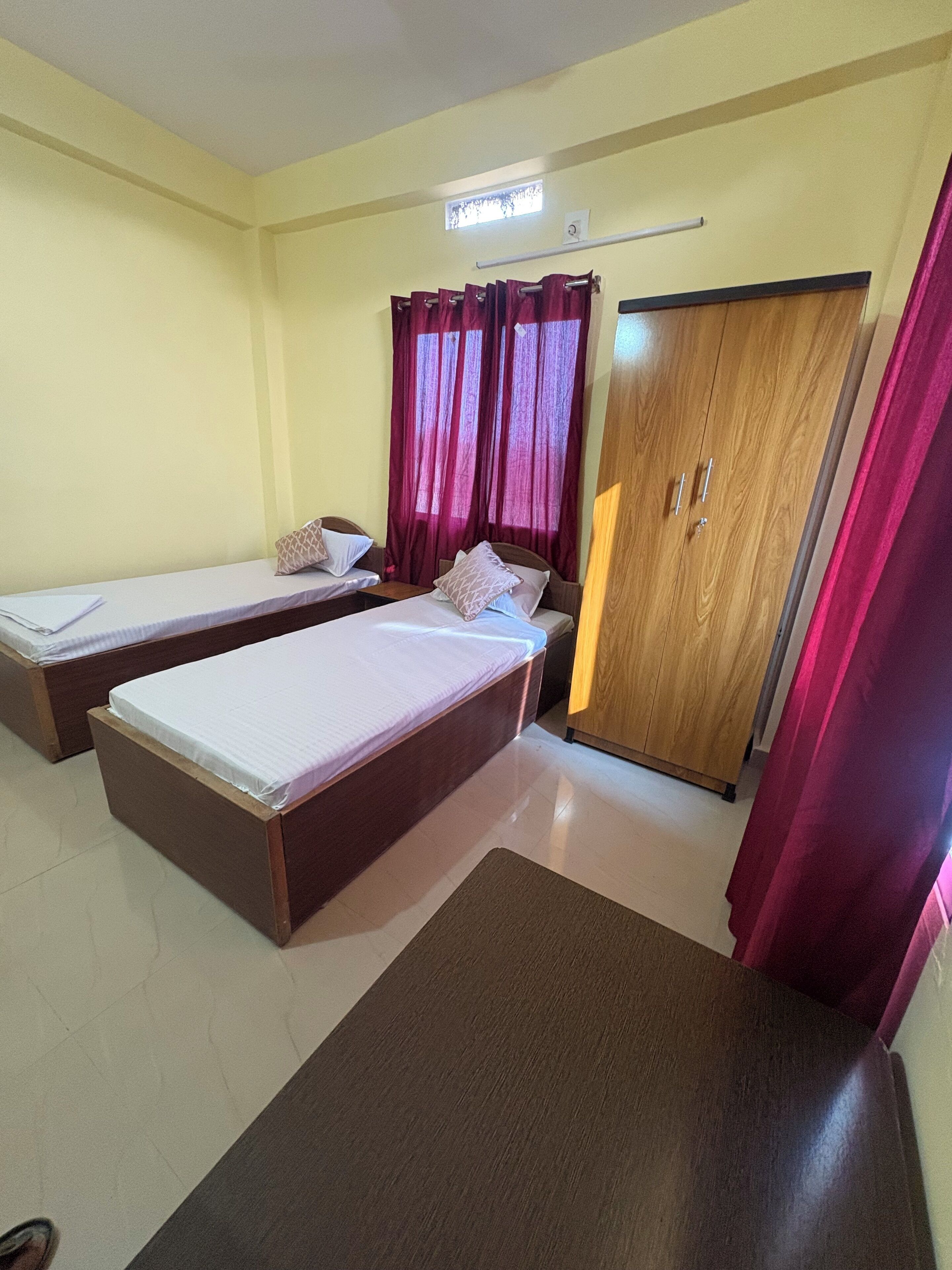 Basic Double Room | Iron/ironing board, free WiFi