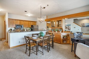 Dining - Waterfront Escape on Semiahmoo Spit – 3BR / 2.5BA Condo with Panoramic Views (Blaine)