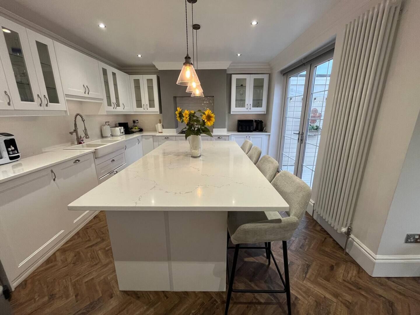 Refrigerador, microondas, horno, placa de cocina