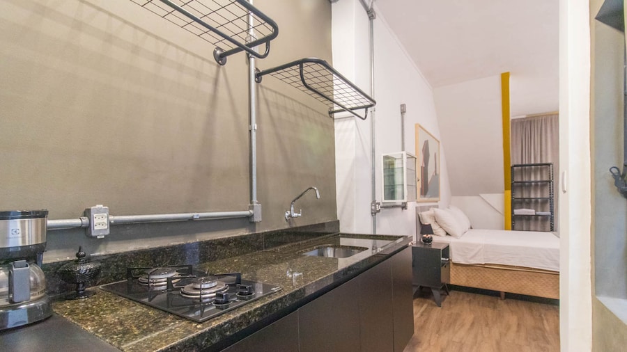 Loft c Ar-condicionado e Smart Lock - Cidade Baixa