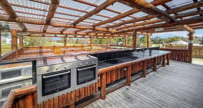 Amazing home in Hanstholm with swimming pool