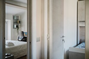 2 chambres, bureau, fer et planche à repasser, Wi-Fi gratuit