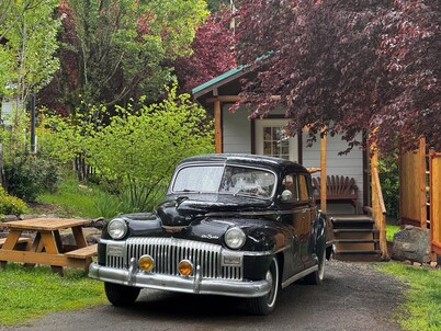Umpqua National Forest Cabin #3 – Near Crater Lake & Umpqua Hot Springs