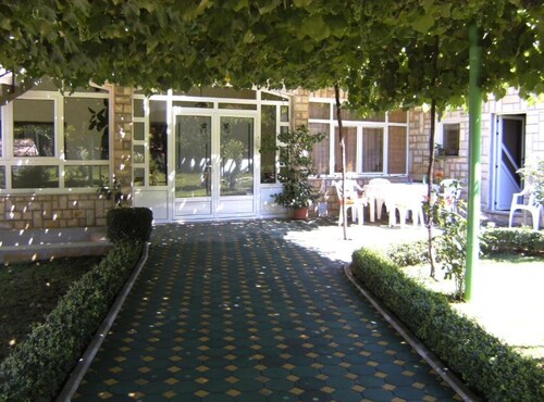 Elez Serenity Guesthouse -Triple room 3