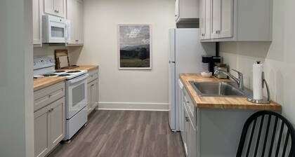 The Mockingbird-Covered Parking, Quiet Street