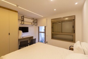 Apartment, Smoking - Studio com Varanda a 280m da Esta o Vila Madalena (São Paulo)