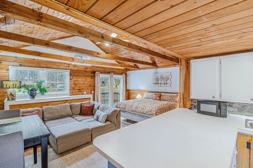 The Owl's Nest A Cozy 1-bed studio apartment in Bridgewater