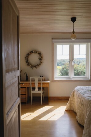 1 chambre, bureau, lit parapluie, Wi-Fi gratuit