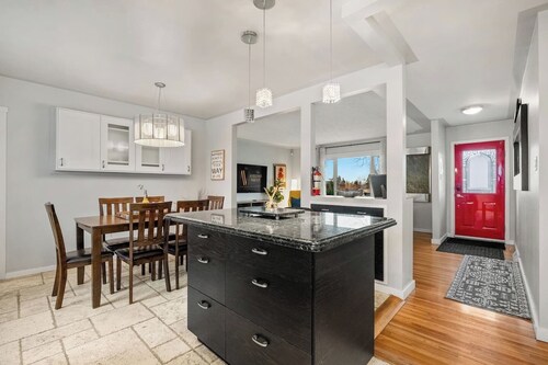Bark + Bloom Bungalow | Fenced Yard | Pet Friendly
