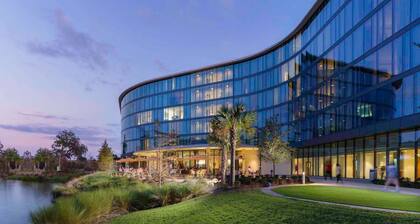 City View Guestroom near UF Campus | Sleeps 4