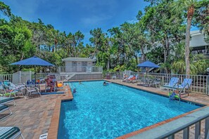 Pool - Stunning Beach House with Heated Pool, Spacious Lanai, Just Steps from the Sand! (Holmes Beach)