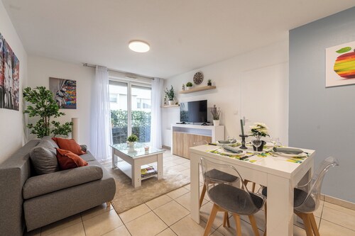 Cozy apartment close to Geneva