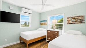 Room - Windward Passage Resort (Fort Myers Beach)