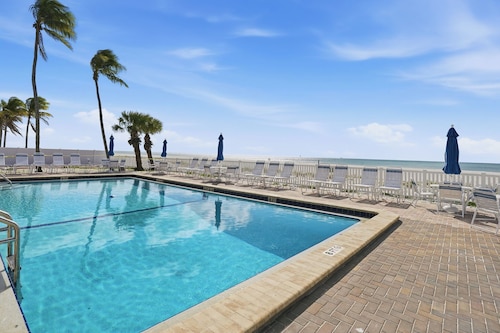 Windward Passage Resort