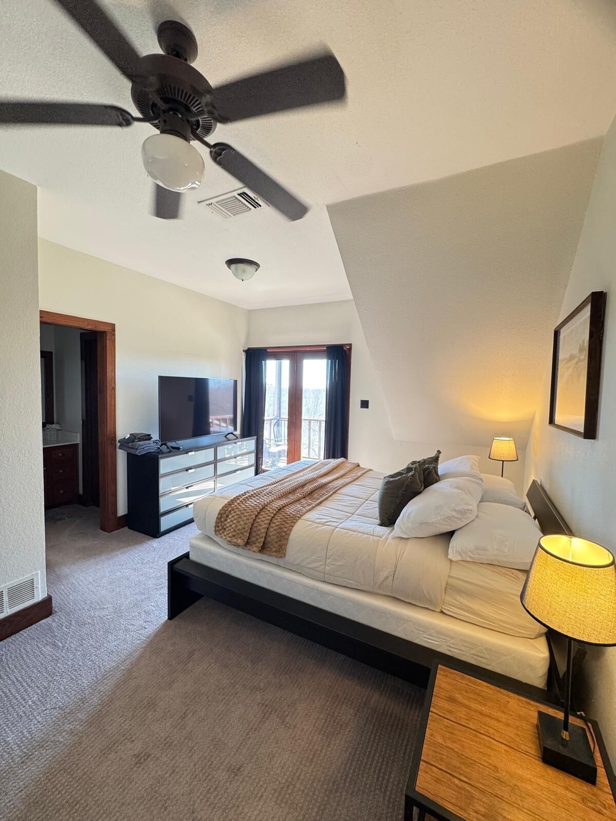 6 bedrooms, Internet