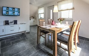Dining - Beautiful apartment in Röbel with WiFi (Röbel)