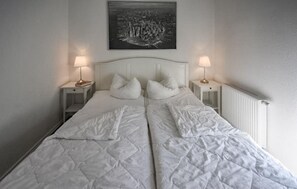2 bedrooms, free WiFi - Lovely apartment in Röbel with sauna (Röbel)
