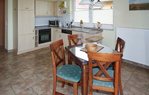 Dining - Stunning apartment in Röbel with lake view (Röbel)