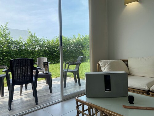 Calorcito latino, connection with nature all the time, large green areas