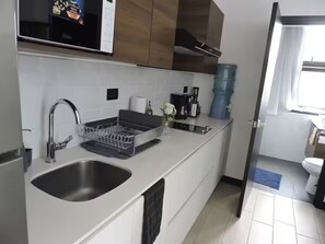 Private kitchen - Estudio Ciudad Guatemala, Corazon de zona 10 w/pool (Ciudad de Guatemala)