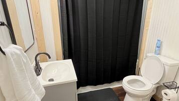 Handdukar och toalettpapper