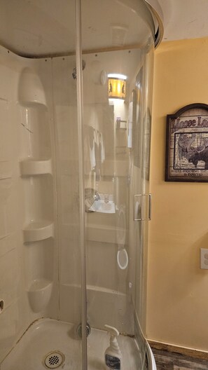 Towels, toilet paper