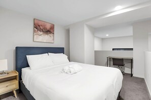 1 Schlafzimmer, Schreibtisch, Bügeleisen/Bügelbrett, kostenloses WLAN