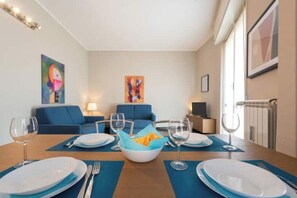 Dining - Dalia House, apartment for families and friends, sweet relaxation on the terraces, WiFi (Santa Margherita Ligure)