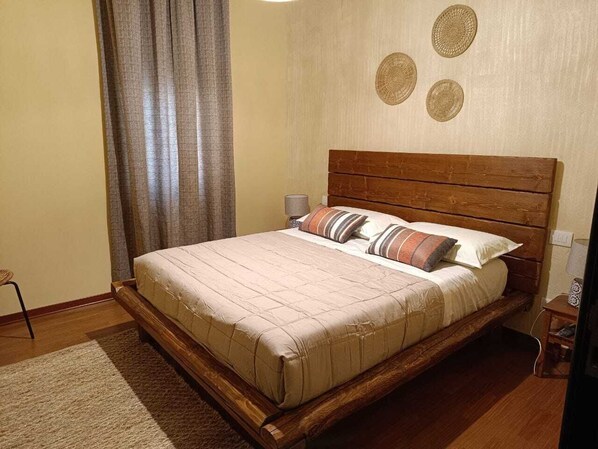1 bedroom, iron/ironing board, WiFi, bed sheets