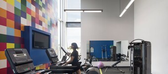 Alt Hotel Ottawa Airport