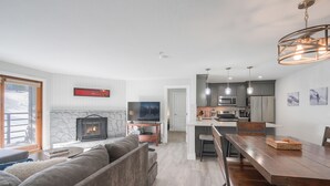 Interior - Buffalo Village Ski Condo (Silverthorne)
