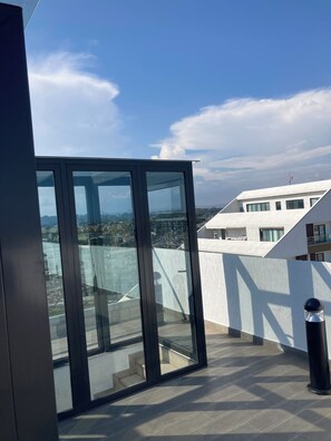 Exterior - Peravi Suites at the Signature (Accra)