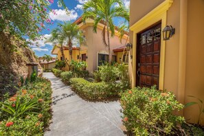 Exterior - Luxury Living at Villas Catalina #13 (Potrero)