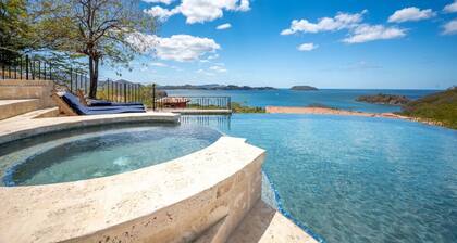 Luxury Living at Villas Catalina #13