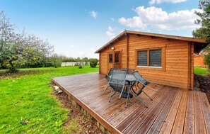 Terrace/patio - 2 bedroom lovely home in Chenac-Saint-Seurin-d' (Chenac-Saint-Seurin-d')