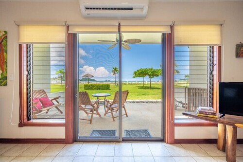 Beachfront Property w/ Spectacular View!